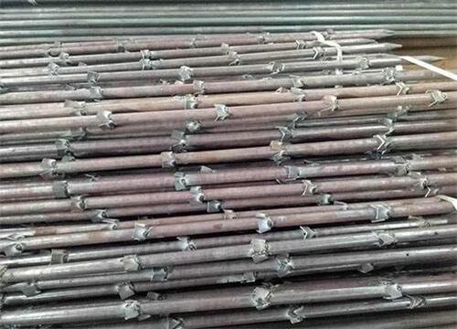 七坊镇隧道钢花管